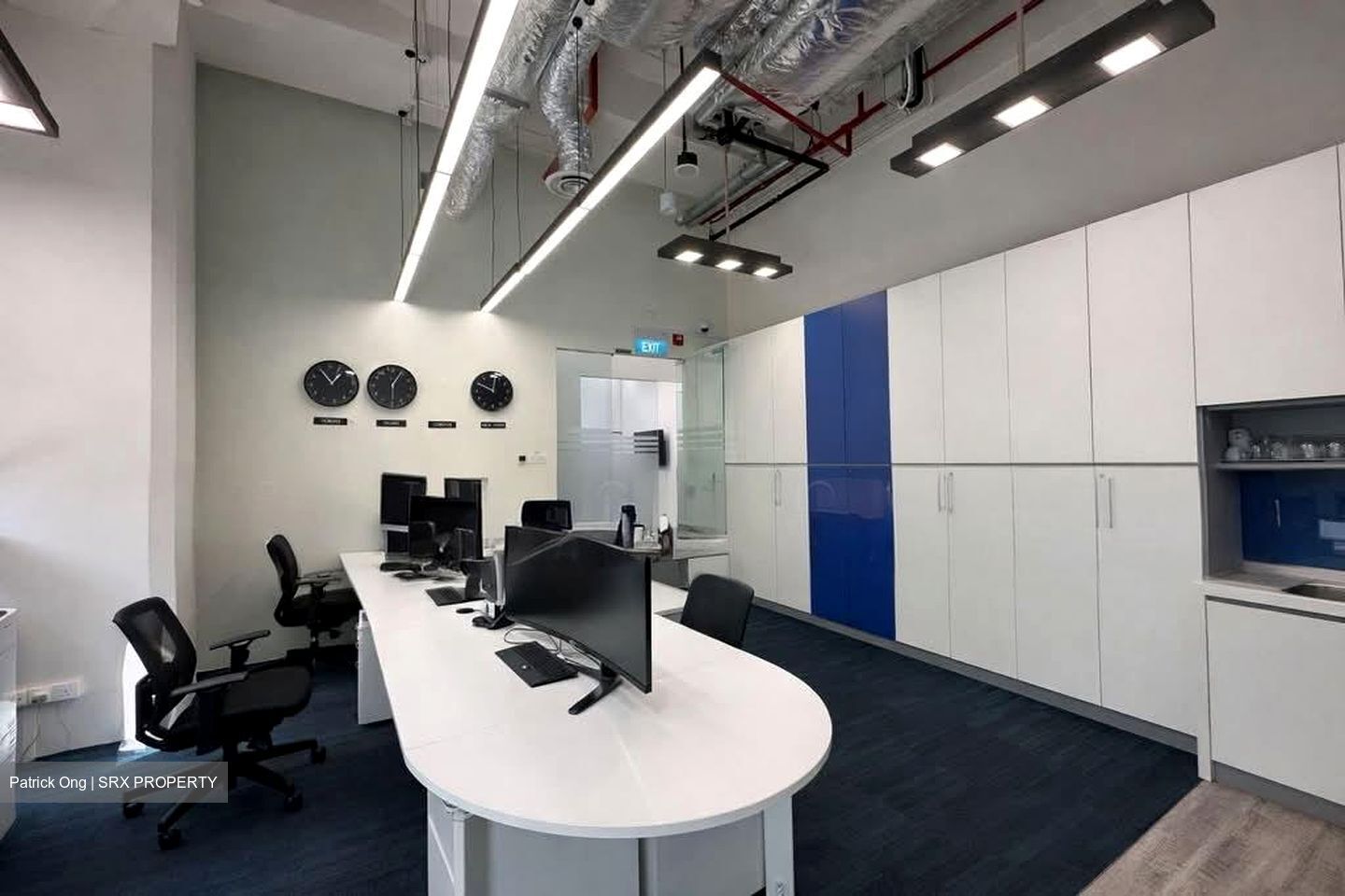 Sbf Center (D1), Office #553541751